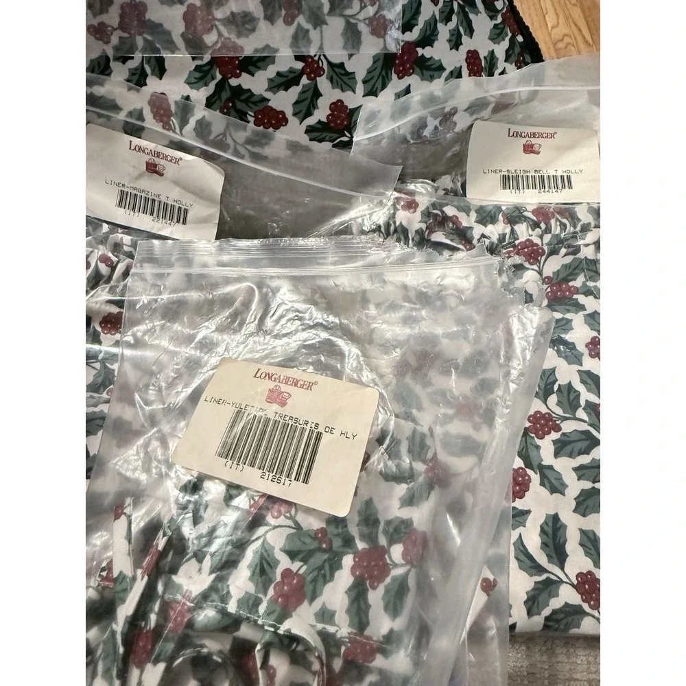 Longaberger Lot Of Holly Berry & Imp Stripe - Liners, Napkins, Table Runner